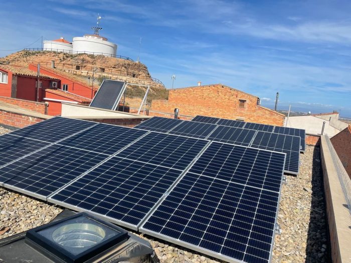 Instalación de autoconsumo solar en vivienda