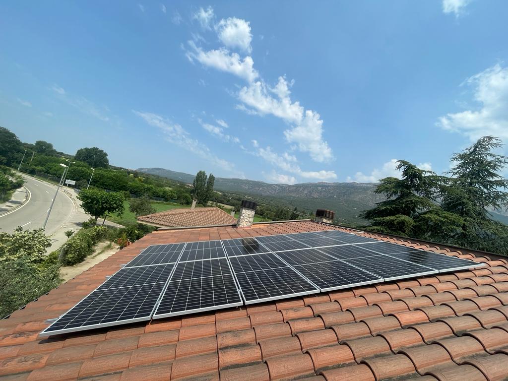 Instalación de autoconsumo solar residencial