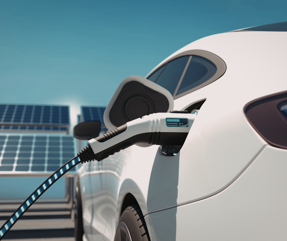 carregar un cotxe elèctric amb energia solar